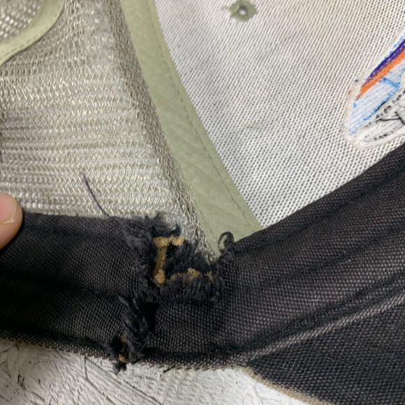 Vintage Patagonia Fish Shark Hat Khaki Fishing Trail Hike Outdoor Mesh Cap - Picture 6 of 10